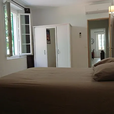Appartement Au 23 *