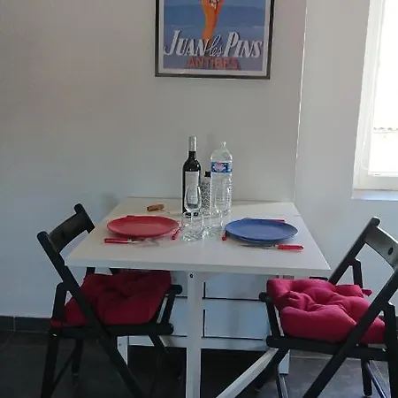 Au 23 Apartmán